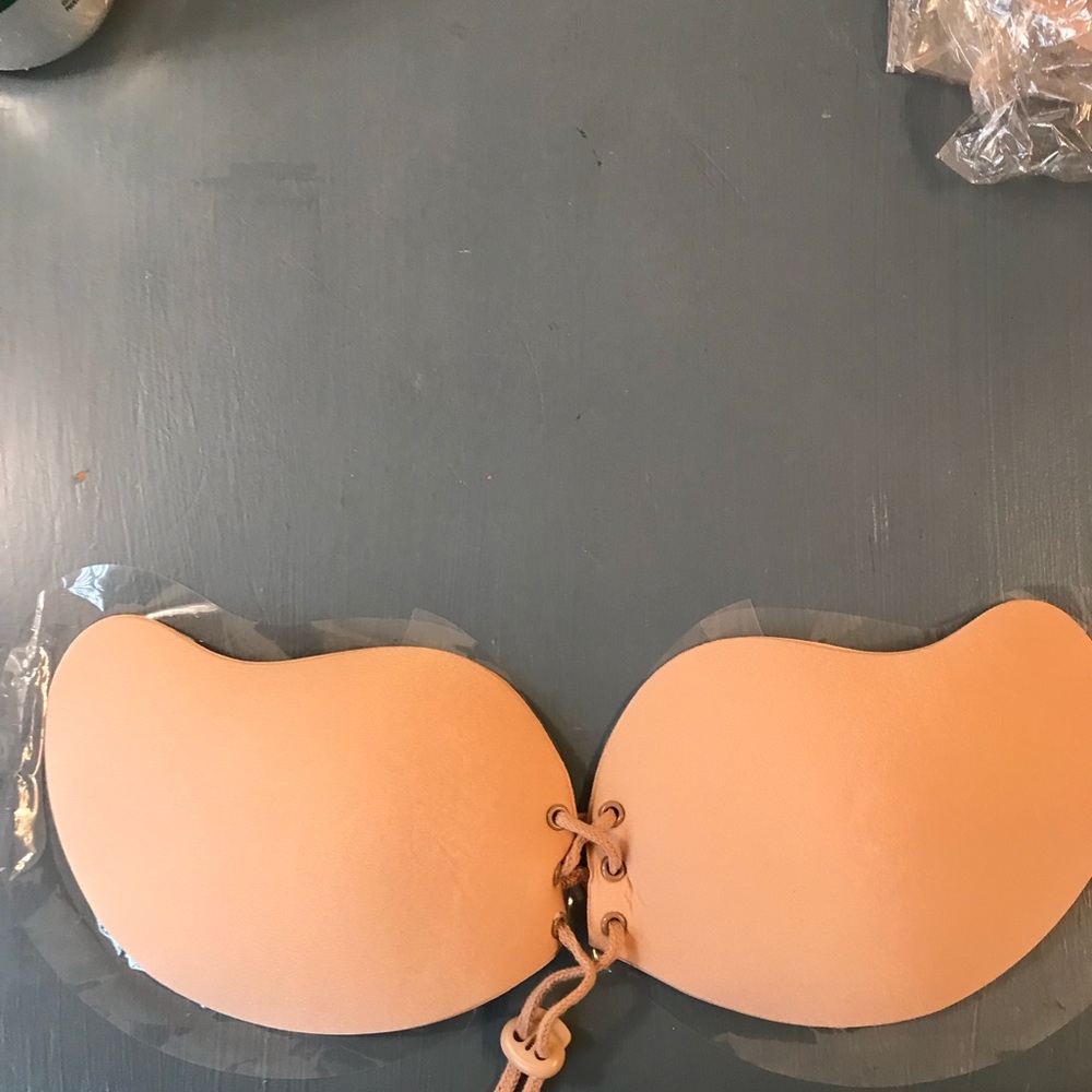 Backless Bra